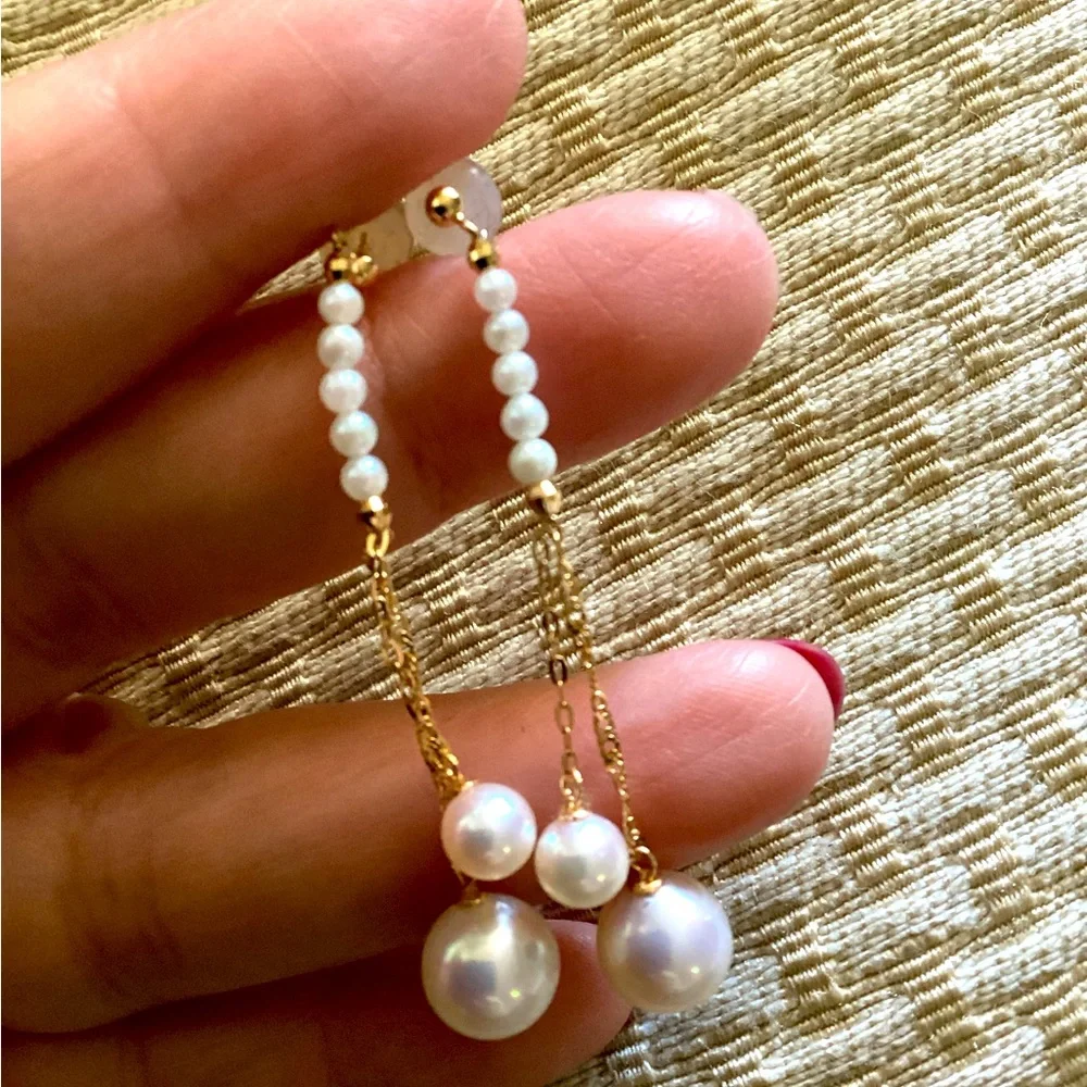 18K Solid Gold Dangling with Baby Akoya drop - Picture 2 of 7